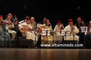 L\'Orchestre Maghrébin, dirigé par Rachi Guerbas aux Cérémonies de clôture de Tlemcen capitale de la culture islamique 2011 (24/04/2012)