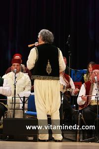 L\'Orchestre Maghrébin, dirigé par Rachid Guerbas aux Cérémonies de clôture de Tlemcen capitale de la culture islamique 2011 (24/04/2012)