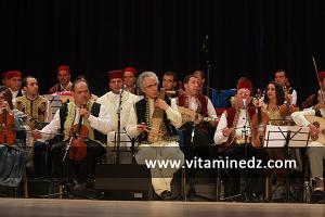 L\'Orchestre Maghrébin, dirigé par Rachi Guerbas aux Cérémonies de clôture de Tlemcen capitale de la culture islamique 2011 (24/04/2012)