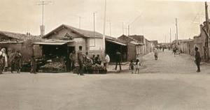 صورة قديمة من  دوار السوق