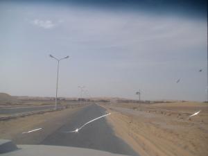 الطريق الرابط بين مدينة  برج عمر دريس  و زاوية  سيد موسى