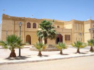 جولة عبر شوارع  مدينة  إليزي