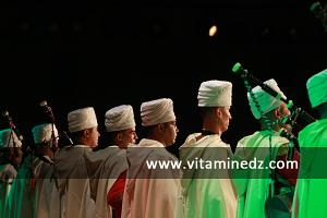 La chorale et troupe de cornemuse d’ « El Hares El Djemhouri » aux Cérémonies de clôture de Tlemcen capitale de la culture islamique 2011 (25 et 26 /04/2012)