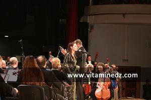 La soprano Yosra Zekri (Tunisie) et le maestro Algérien Rachid Saouli.