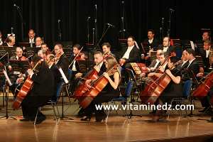 LOrchestre Symphonique National (OSN) anime la Soirée de clôture de « Tlemcen, capitale de la culture islamique 2011 », prévue le 25 avril 2012 à 19 heures au Palais de la Culture « Imama » de Tlemcen. Le spectacle , intitulé\ الله الله عليك يا تلمسان\