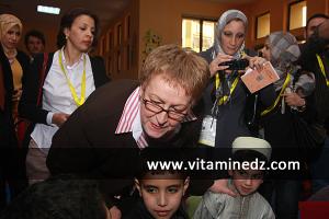 Madame Khalida Toumi, inaugurant la bibliothèque Mohamed Dib