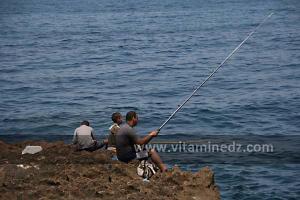 Pecheurs du Vendredi à Sbé3at plage, entre Bouzedjar et Sassel