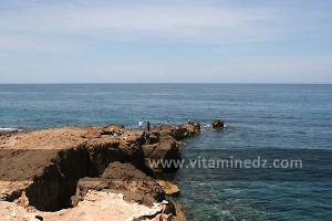 Ilot de Gerardi, lieu privilégié des pecheurs à la Plage de Sbiat