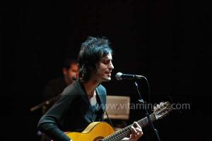 Hcen Agrane du groupe Caméléon qui emballe la foule