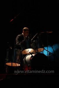 Hocine Agrane Batterie. du groupe Caméléon aux cérémonies de clôture de Tlemcen capitale de la culture islamique 2011 (21/04/2012)