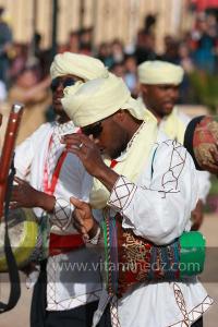 Noujoum Choubbaniya Lil Folklore, Naama, Parade de clôture de Tlemcen capitale de la culture islamique 2011 (21/04/2012)