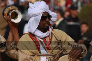 Khayma Al Khadra, groupe folklorique d\'Oran aux cérémonies de clôture de Tlemcen capitale de la culture islamique 2011 (21/04/2012)