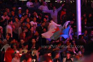 Nombreux fans du groupe Caméléon aux cérémonies de clôture de Tlemcen capitale de la culture islamique 2011 (21/04/2012)