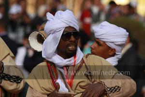 Troupe Khayma Al Khadra, groupe folklorique d\'Oran aux cérémonies de clôture de Tlemcen capitale de la culture islamique 2011 (21/04/2012)