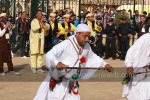 Parade populaire de groupe folkloriques algériens aux cérémonies de clôture de Tlemcen capitale de la culture islamique 2011 (21/04/2012)