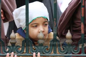 Parade populaire de groupe folkloriques algériens aux cérémonies de clôture de Tlemcen capitale de la culture islamique 2011 (21/04/2012)