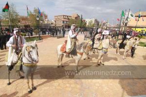 Cavaliers (khayala) de Tlemcen, Parade populaire de groupe folkloriques algériens aux cérémonies de clôture de Tlemcen capitale de la culture islamique 2011 (21/04/2012)
