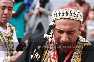 Parade populaire de groupe folkloriques algériens aux cérémonies de clôture de Tlemcen capitale de la culture islamique 2011 (21/04/2012)