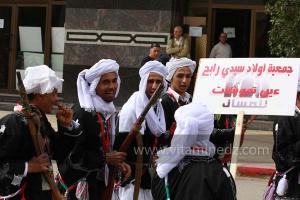 Association des Ouled Sidi Rabah de Ain Temouchent à la parade populaire de groupes folkloriques algériens aux cérémonies de clôture de Tlemcen capitale de la culture islamique 2011 (21/04/2012)