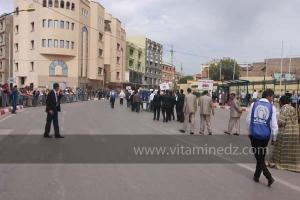 Parade populaire de groupe folkloriques algériens aux cérémonies de clôture de Tlemcen capitale de la culture islamique 2011 (21/04/2012)