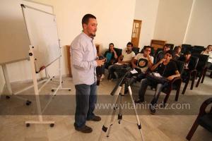 Formation photographie organisée par l\'atelier photo de l\'association \ La grande maison\  (24.05.2012)