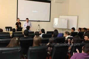 Formation photographie organisée par l\'atelier photo de l\'association \ La grande maison\  (24.05.2012)