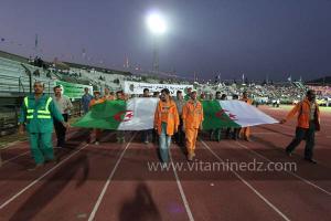 Festivités du cinquantenaire de l\'indépendance de l\'Algérie à Tlemcen, défilé, feux d\'artifices et fantasia au programme