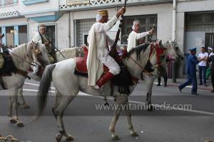 Festivités du cinquantenaire de l\'indépendance de l\'Algérie à Tlemcen, défilé, feux d\'artifices et fantasia au programme