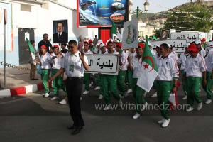 Festivités du cinquantenaire de l\'indépendance de l\'Algérie à Tlemcen, défilé, feux d\'artifices et fantasia au programme
