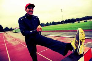 Mohamed-Khaled Belabbas: du bleu français au vert algérien Ancien champion de France sur 3000 mètres steeple, Mohamed-Khaled Belabbas n’a jamais réussi à se faire une place dans la sélection tricolore.