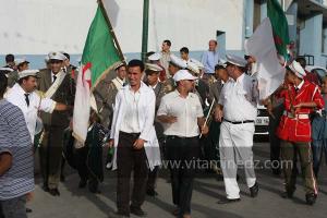 Festivités du cinquantenaire de l\'indépendance de l\'Algérie à Tlemcen, défilé, feux d\'artifices et fantasia au programme