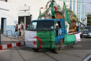 Festivités du cinquantenaire de l\'indépendance de l\'Algérie à Tlemcen, défilé, feux d\'artifices et fantasia au programme