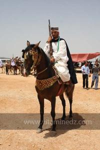 Festivités du cinquantenaire de l\'indépendance de l\'Algérie à Tlemcen, défilé, feux d\'artifices et fantasia au programme