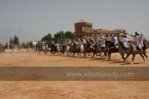 Festivités du cinquantenaire de l\'indépendance de l\'Algérie à Tlemcen, défilé, feux d\'artifices et fantasia au programme