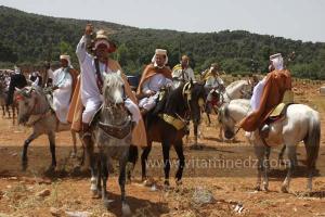 Festivités du cinquantenaire de l\'indépendance de l\'Algérie à Tlemcen, défilé, feux d\'artifices et fantasia au programme