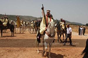 Festivités du cinquantenaire de l\'indépendance de l\'Algérie à Tlemcen, défilé, feux d\'artifices et fantasia au programme