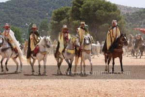 Festivités du cinquantenaire de l\'indépendance de l\'Algérie à Tlemcen, défilé, feux d\'artifices et fantasia au programme