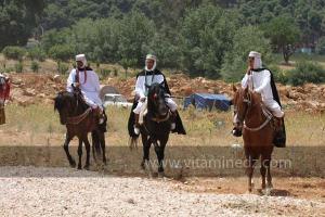 Festivités du cinquantenaire de l\'indépendance de l\'Algérie à Tlemcen, défilé, feux d\'artifices et fantasia au programme