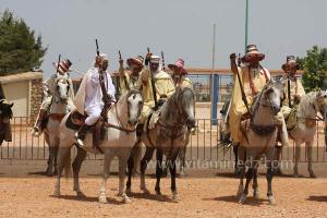 Festivités du cinquantenaire de l\'indépendance de l\'Algérie à Tlemcen, défilé, feux d\'artifices et fantasia au programme