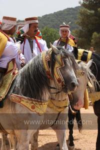 Festivités du cinquantenaire de l\'indépendance de l\'Algérie à Tlemcen, défilé, feux d\'artifices et fantasia au programme