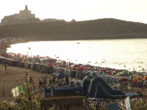 CONTEMPLEZ LA BEAUTE DE LA PLAGE DU GRAND PHARE A JIJEL