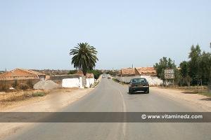 Ferme coloniale, juste a 2 km de Tounane