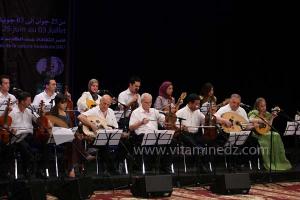 L\'association musicale El Kortobiya de Tlemcen sous la direction du chikh Salah Boukli à la 6è édition du Festival de musique Hawzi à Tlemcen.