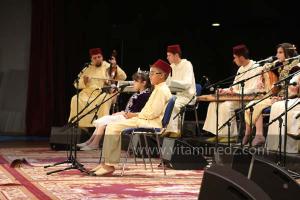 L\'association musicale El Mouahidia de Nedroma à la 6è édition du Festival de musique Hawzi à Tlemcen.