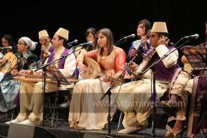 L\'association musicale Dar El Gharnatia de Kolea à la 6è édition du Festival de musique Hawzi à Tlemcen.
