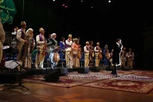 L\'association musicale Dar El Gharnatia de Kolea à la 6è édition du Festival de musique Hawzi à Tlemcen.