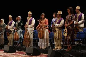L\'association musicale Dar El Gharnatia de Kolea à la 6è édition du Festival de musique Hawzi à Tlemcen.