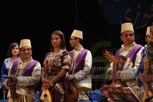 L\'association musicale Dar El Gharnatia de Kolea à la 6è édition du Festival de musique Hawzi à Tlemcen.