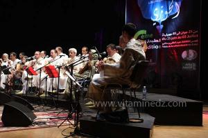 L\'association musicale Gharnata de Tlemcen sous la direction de Ghouti Korso à la 6è édition du Festival de musique Hawzi à Tlemcen.
