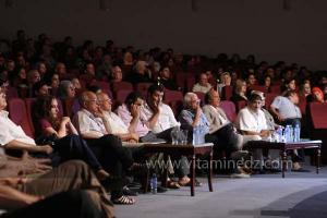 L\'association musicale Gharnata de Tlemcen sous la direction de Ghouti Korso à la 6è édition du Festival de musique Hawzi à Tlemcen.